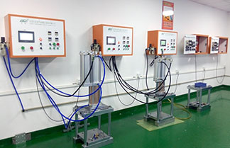 午夜精品视频观看增壓缸成品測試車間